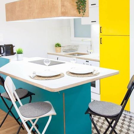 Fully Renovated, Modern Beauty In Central Athens! Exterior foto