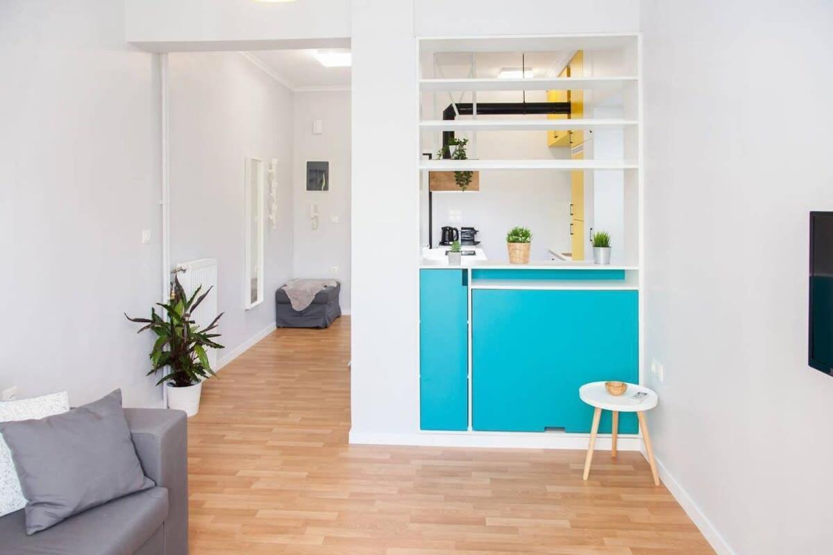 Fully Renovated, Modern Beauty In Central Athens! Exterior foto